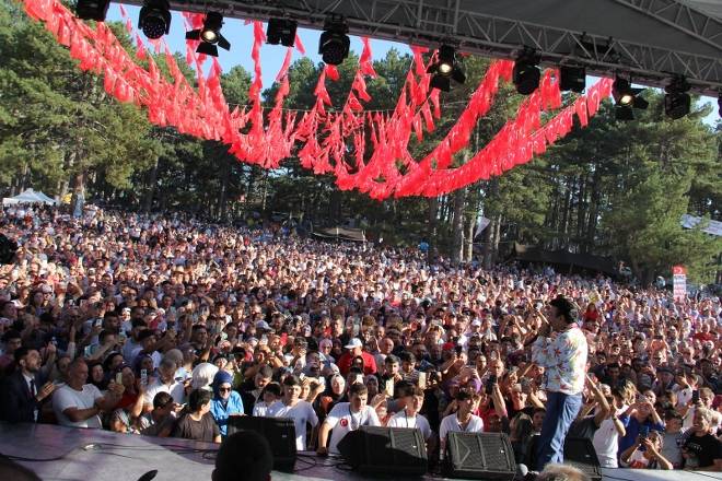 Bursa SAMDEF 1. Samsun Kültür Festivali’nde 55.000 Kişi katıldı 51