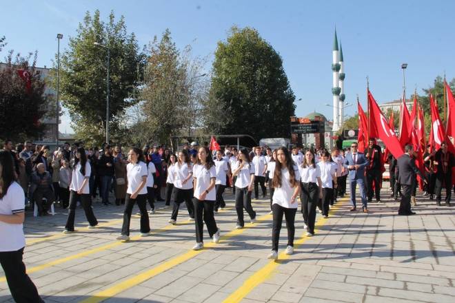 Kız Meslek Lisesi, 29 Ekim’de Coşkulu Programıyla Gönülleri Fethetti 62
