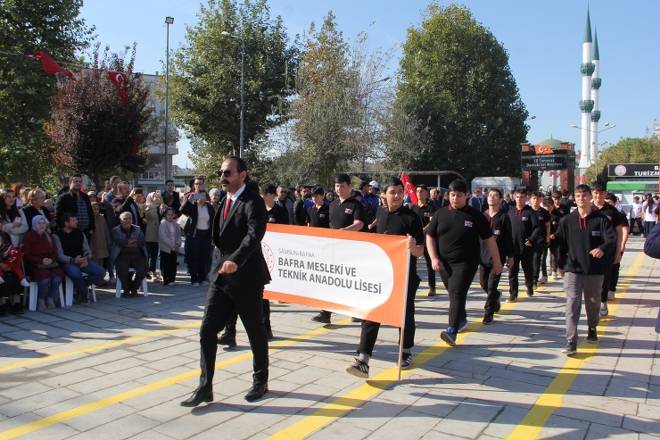 Kız Meslek Lisesi, 29 Ekim’de Coşkulu Programıyla Gönülleri Fethetti 65
