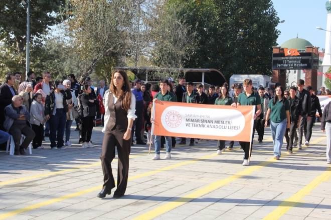 Kız Meslek Lisesi, 29 Ekim’de Coşkulu Programıyla Gönülleri Fethetti 70