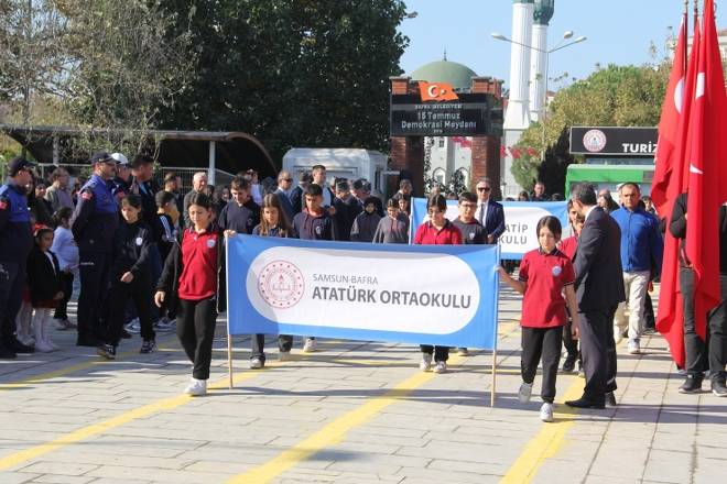 Kız Meslek Lisesi, 29 Ekim’de Coşkulu Programıyla Gönülleri Fethetti 75