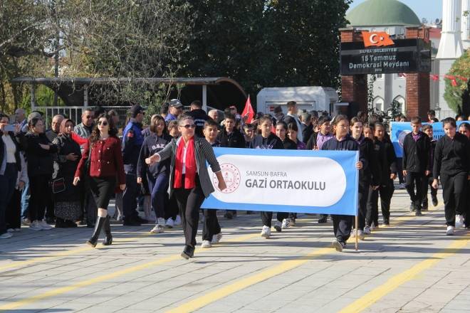 Kız Meslek Lisesi, 29 Ekim’de Coşkulu Programıyla Gönülleri Fethetti 81