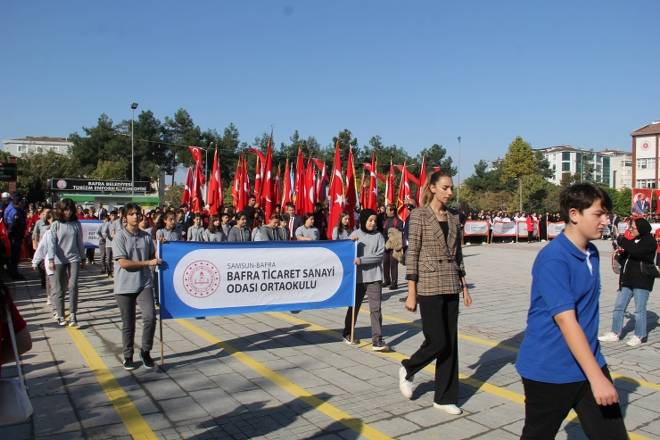 Kız Meslek Lisesi, 29 Ekim’de Coşkulu Programıyla Gönülleri Fethetti 89