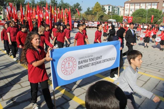 Kız Meslek Lisesi, 29 Ekim’de Coşkulu Programıyla Gönülleri Fethetti 90