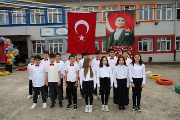 Kelikler’de Bayram Coşkusu Zirve Yaptı 103