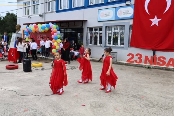 Kelikler’de Bayram Coşkusu Zirve Yaptı 140