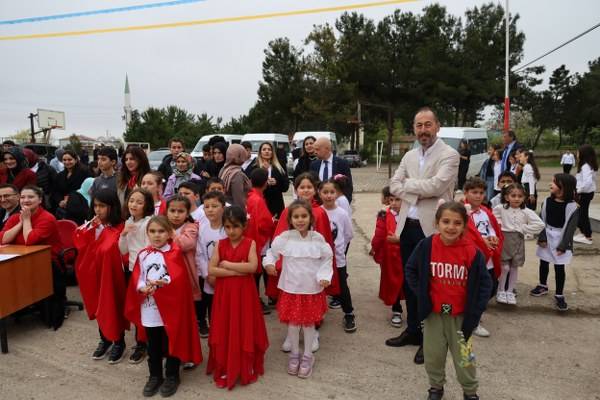 Kelikler’de Bayram Coşkusu Zirve Yaptı 144