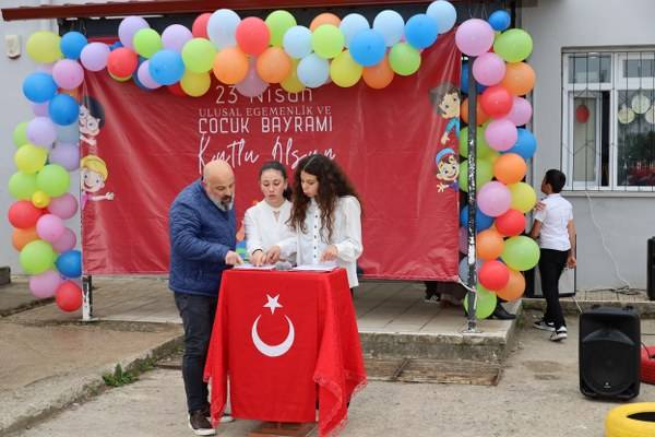 Kelikler’de Bayram Coşkusu Zirve Yaptı 40