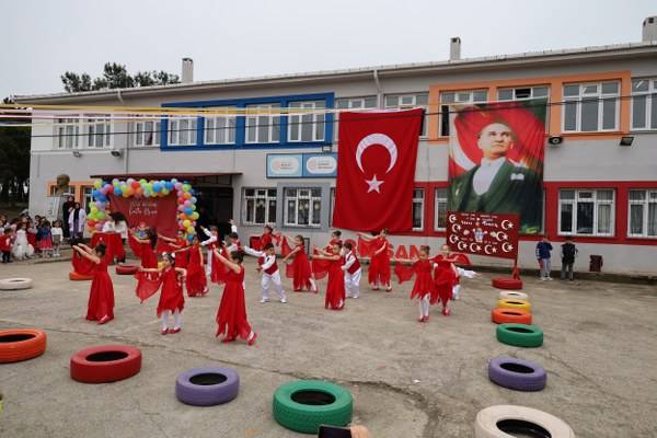 Kelikler’de Bayram Coşkusu Zirve Yaptı 53