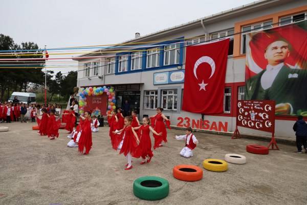 Kelikler’de Bayram Coşkusu Zirve Yaptı 55