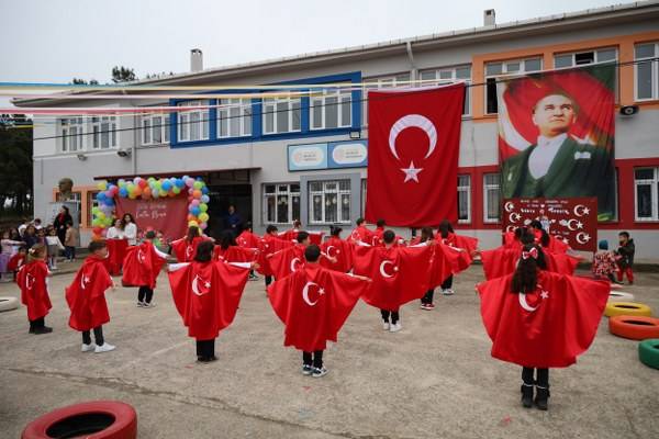 Kelikler’de Bayram Coşkusu Zirve Yaptı 73