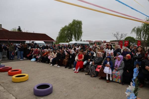 Kelikler’de Bayram Coşkusu Zirve Yaptı 76