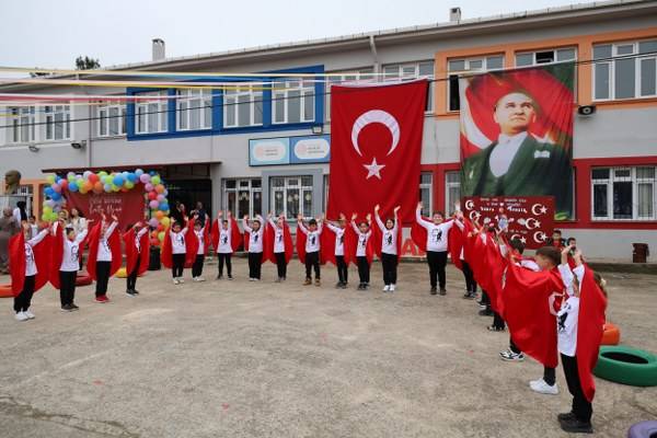 Kelikler’de Bayram Coşkusu Zirve Yaptı 83