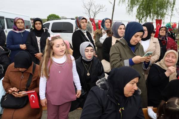 Kelikler’de Bayram Coşkusu Zirve Yaptı 85