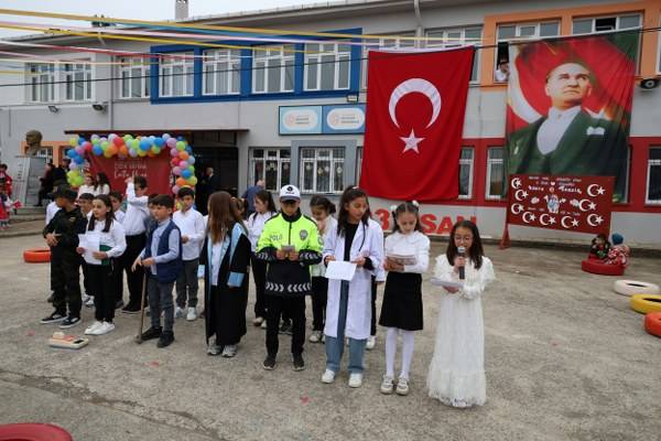 Kelikler’de Bayram Coşkusu Zirve Yaptı 87