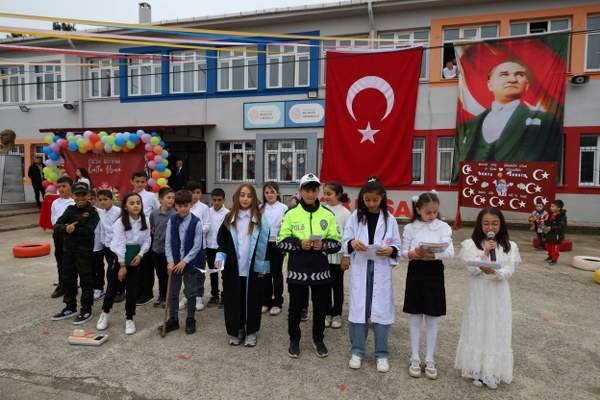 Kelikler’de Bayram Coşkusu Zirve Yaptı 88