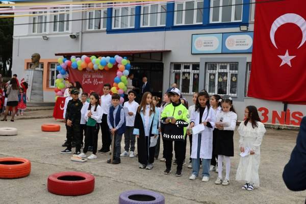 Kelikler’de Bayram Coşkusu Zirve Yaptı 90