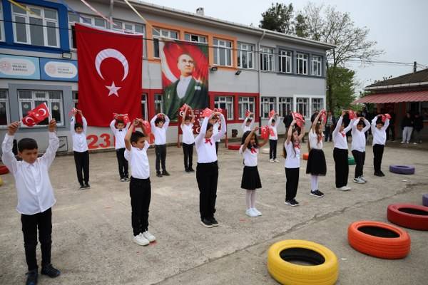 Kelikler’de Bayram Coşkusu Zirve Yaptı 97