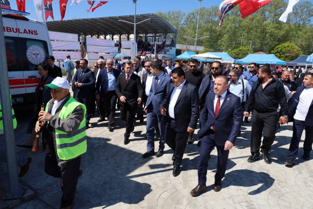 632. Alaçam Geyikkoşan Güreşleri ve Piknik Etkinliğinden renkli kareler 13