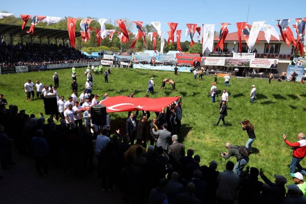 632. Alaçam Geyikkoşan Güreşleri ve Piknik Etkinliğinden renkli kareler 139