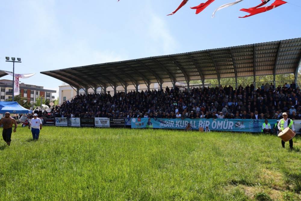 632. Alaçam Geyikkoşan Güreşleri ve Piknik Etkinliğinden renkli kareler 158