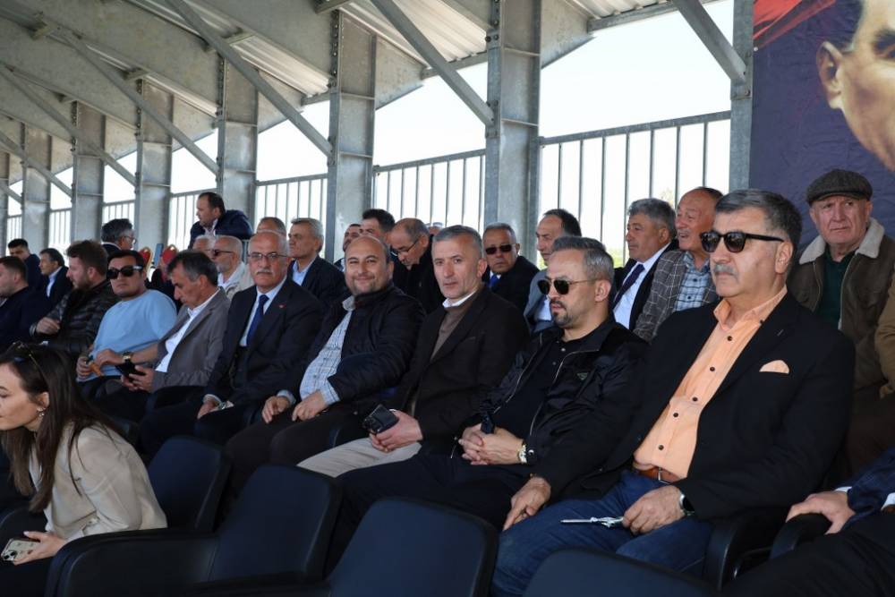 632. Alaçam Geyikkoşan Güreşleri ve Piknik Etkinliğinden renkli kareler 164