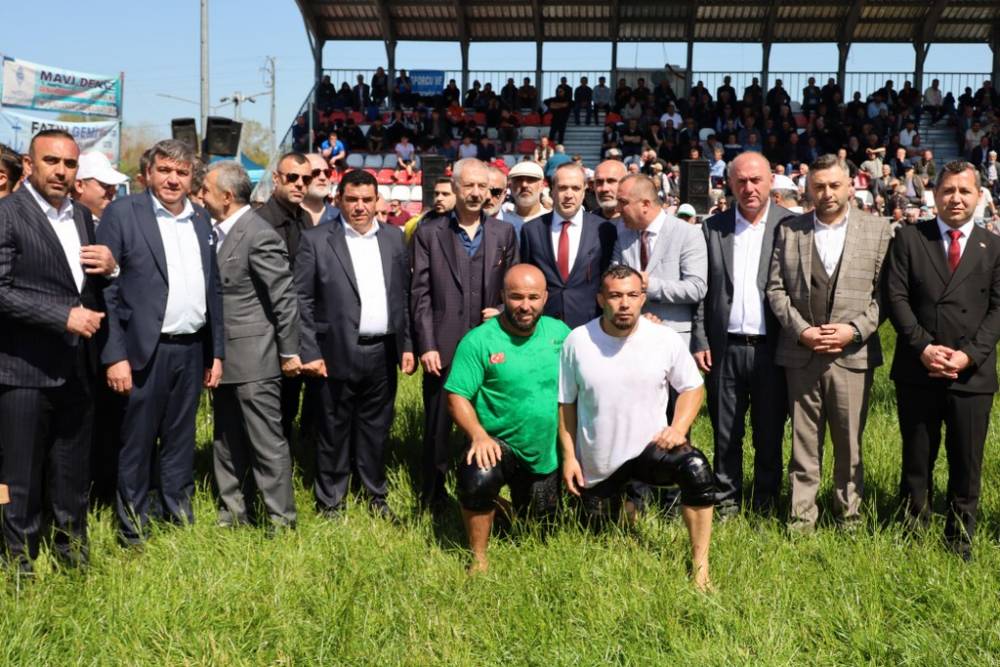 632. Alaçam Geyikkoşan Güreşleri ve Piknik Etkinliğinden renkli kareler 172