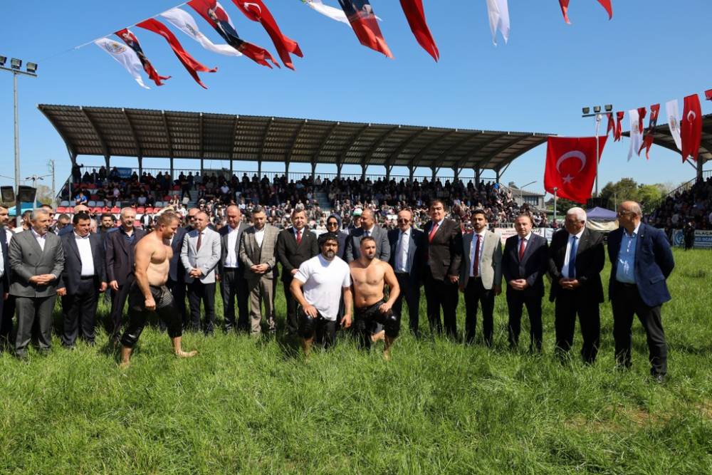 632. Alaçam Geyikkoşan Güreşleri ve Piknik Etkinliğinden renkli kareler 174