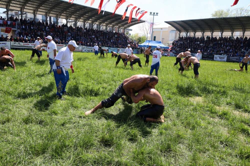 632. Alaçam Geyikkoşan Güreşleri ve Piknik Etkinliğinden renkli kareler 179