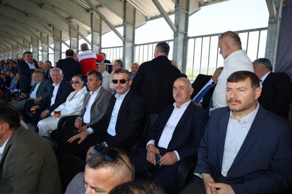 632. Alaçam Geyikkoşan Güreşleri ve Piknik Etkinliğinden renkli kareler 183