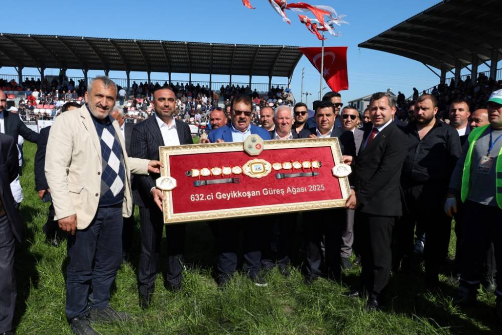 632. Alaçam Geyikkoşan Güreşleri ve Piknik Etkinliğinden renkli kareler 200