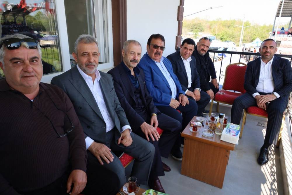 632. Alaçam Geyikkoşan Güreşleri ve Piknik Etkinliğinden renkli kareler 207