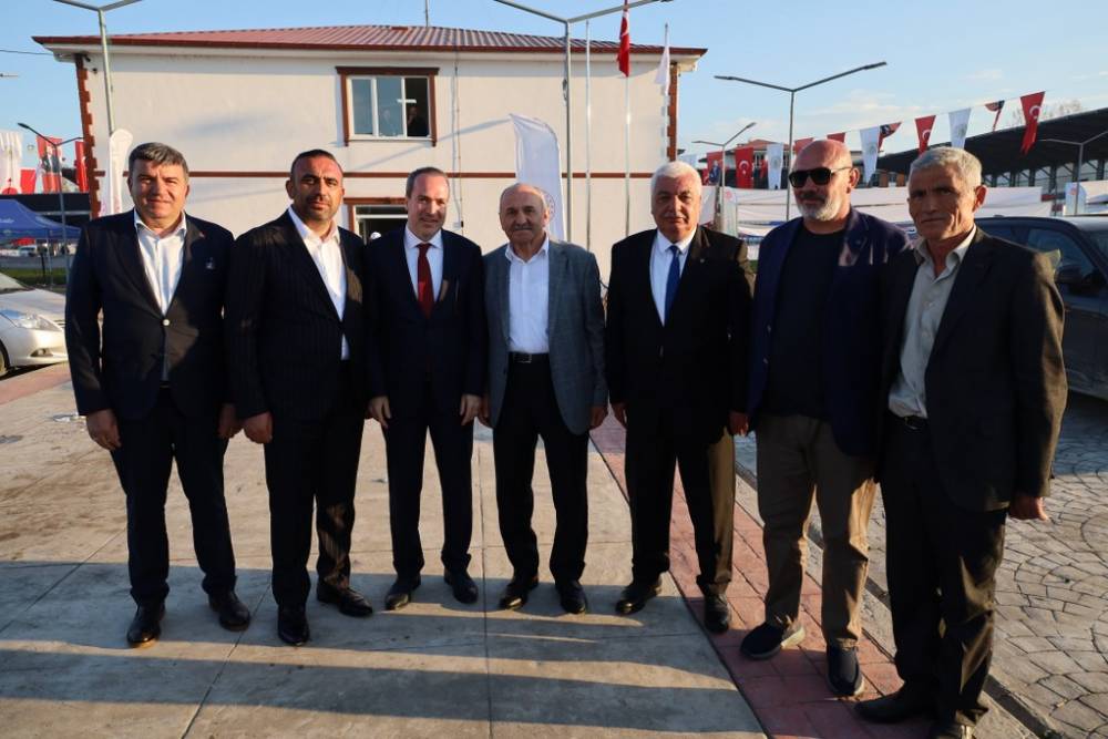 632. Alaçam Geyikkoşan Güreşleri ve Piknik Etkinliğinden renkli kareler 245
