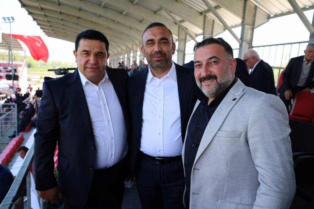 632. Alaçam Geyikkoşan Güreşleri ve Piknik Etkinliğinden renkli kareler 27