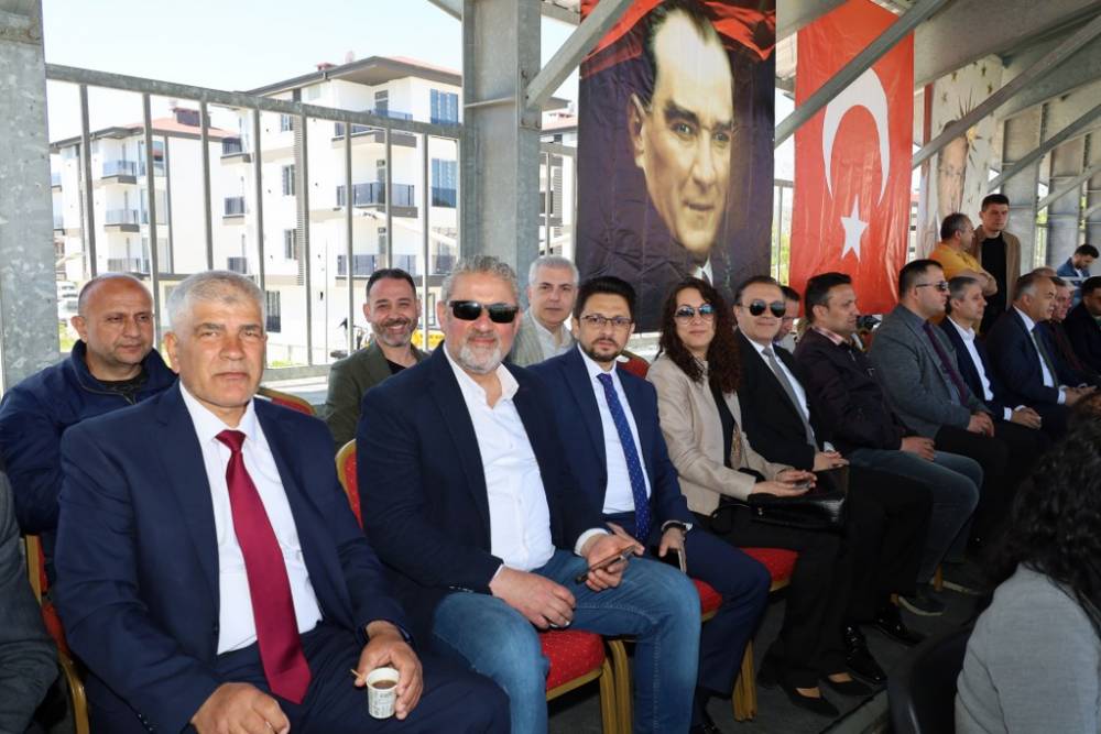 632. Alaçam Geyikkoşan Güreşleri ve Piknik Etkinliğinden renkli kareler 34