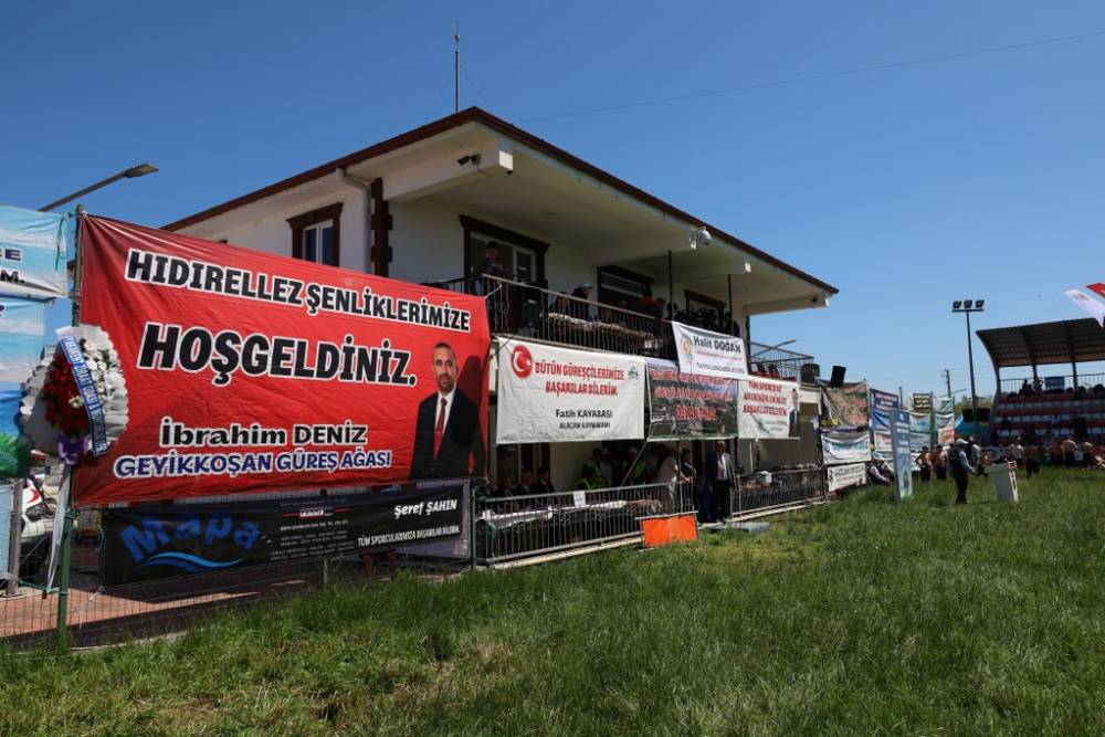 632. Alaçam Geyikkoşan Güreşleri ve Piknik Etkinliğinden renkli kareler 41