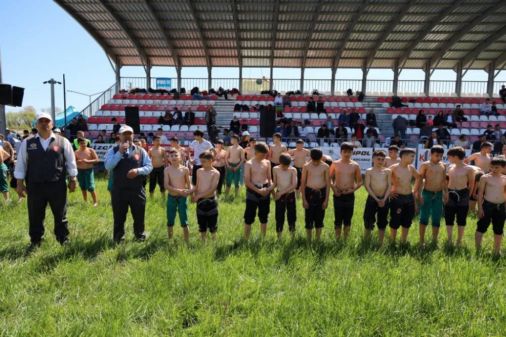 632. Alaçam Geyikkoşan Güreşleri ve Piknik Etkinliğinden renkli kareler 6