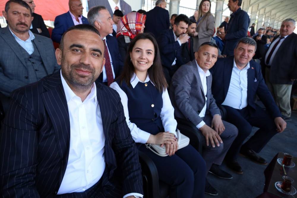 632. Alaçam Geyikkoşan Güreşleri ve Piknik Etkinliğinden renkli kareler 93