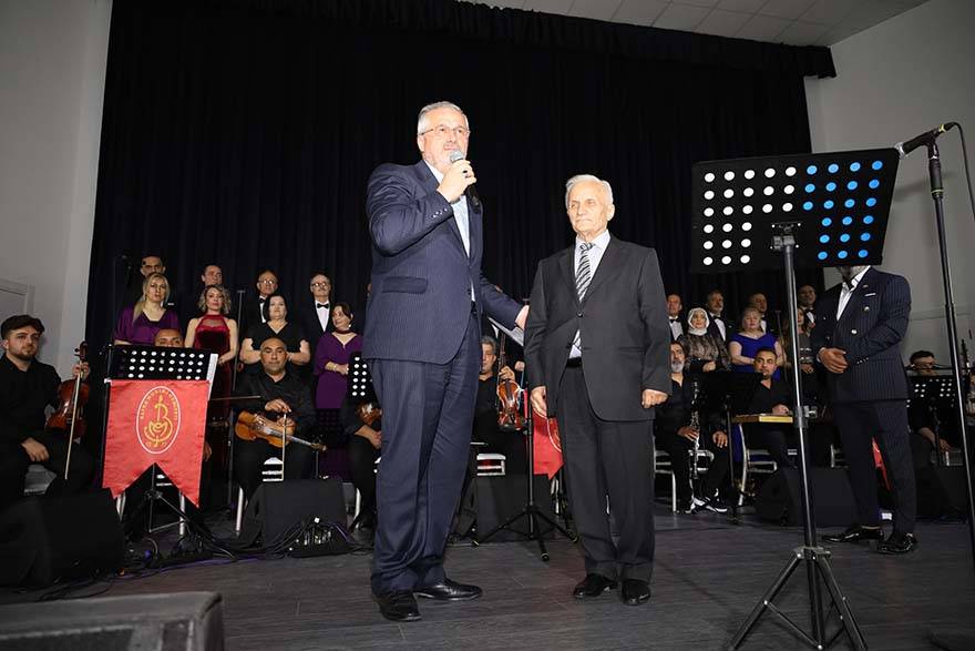 Bafra Musiki Cemiyeti’nden Coşkulu Bahar Konseri: Sanat Dolu Gece 16