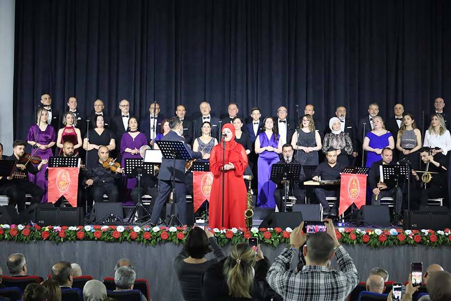 Bafra Musiki Cemiyeti’nden Coşkulu Bahar Konseri: Sanat Dolu Gece 23