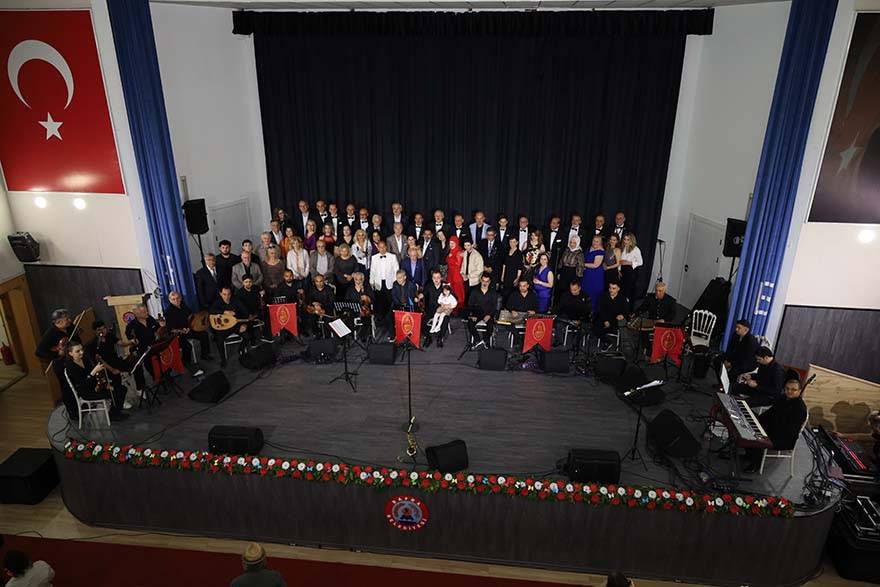 Bafra Musiki Cemiyeti’nden Coşkulu Bahar Konseri: Sanat Dolu Gece 6