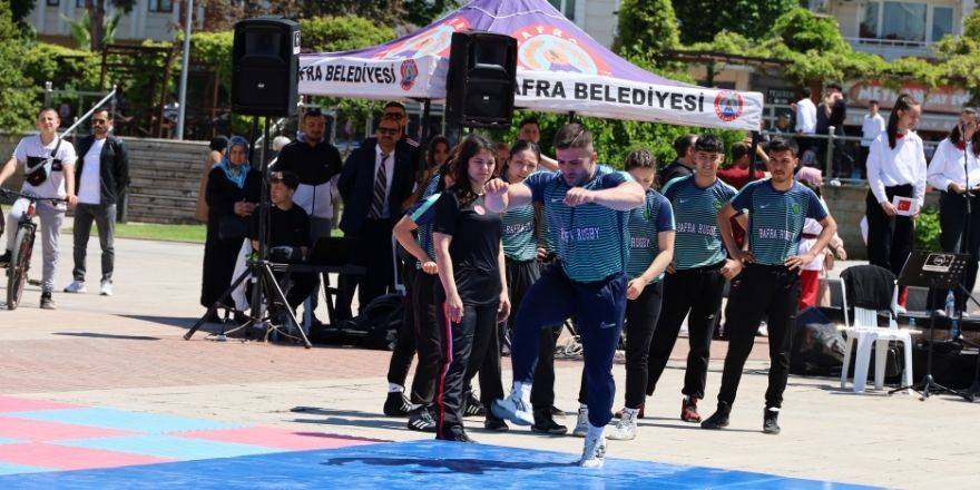 Samsun’dan Yükselen Meşale Bafra’da Yeniden Yandı 11