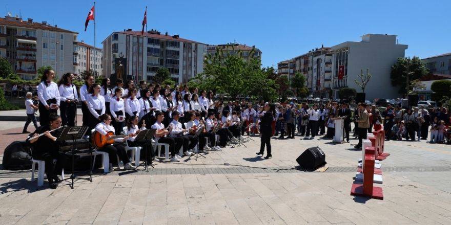 Samsun’dan Yükselen Meşale Bafra’da Yeniden Yandı 12