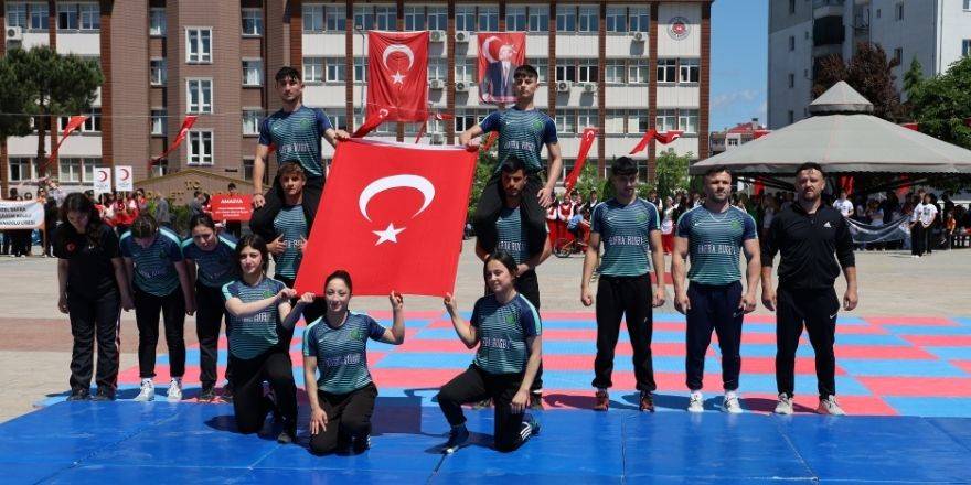 Samsun’dan Yükselen Meşale Bafra’da Yeniden Yandı 13