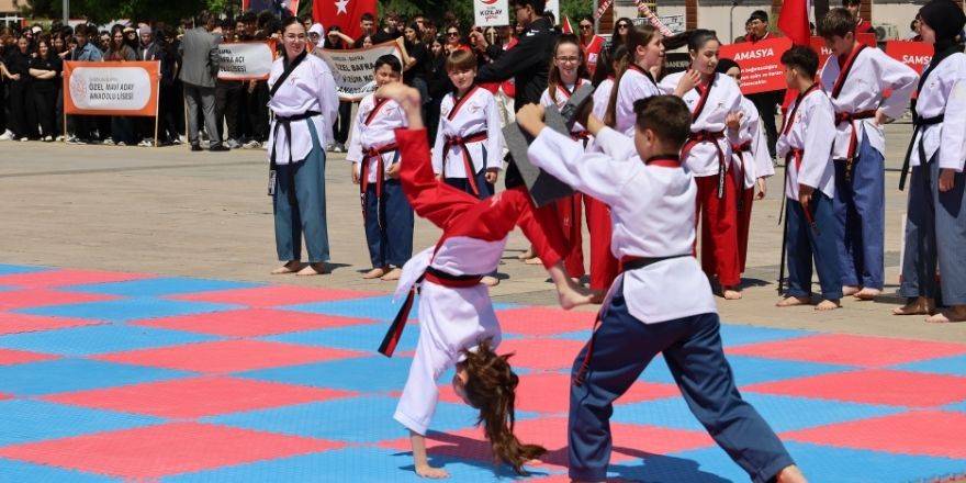 Samsun’dan Yükselen Meşale Bafra’da Yeniden Yandı 18
