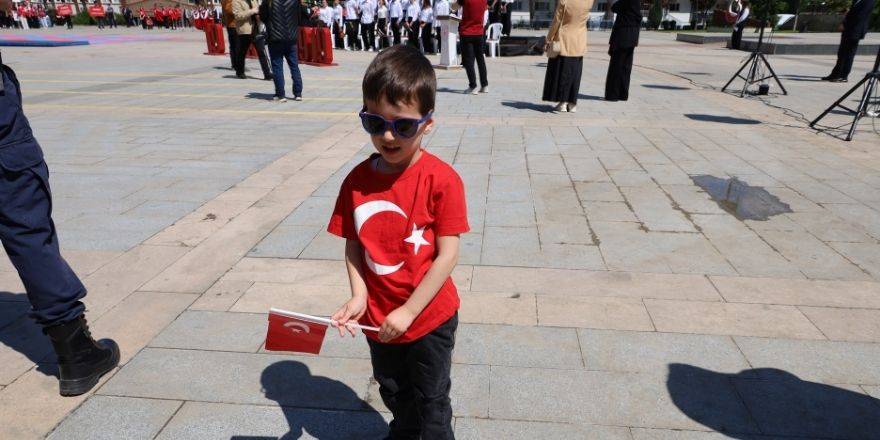 Samsun’dan Yükselen Meşale Bafra’da Yeniden Yandı 28