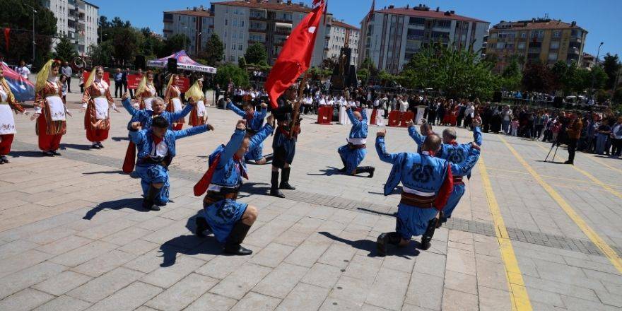 Samsun’dan Yükselen Meşale Bafra’da Yeniden Yandı 5
