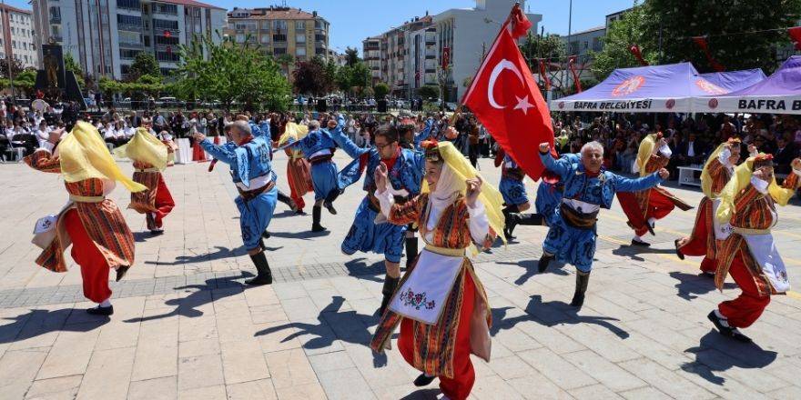 Samsun’dan Yükselen Meşale Bafra’da Yeniden Yandı 6