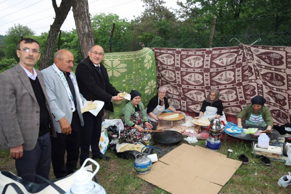 İstanbul’da 29. Alaçam Piknik ve Keşkek Festivali coşkuyla kutlandı! 10