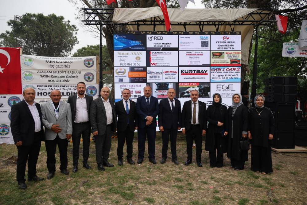 İstanbul’da 29. Alaçam Piknik ve Keşkek Festivali coşkuyla kutlandı! 120